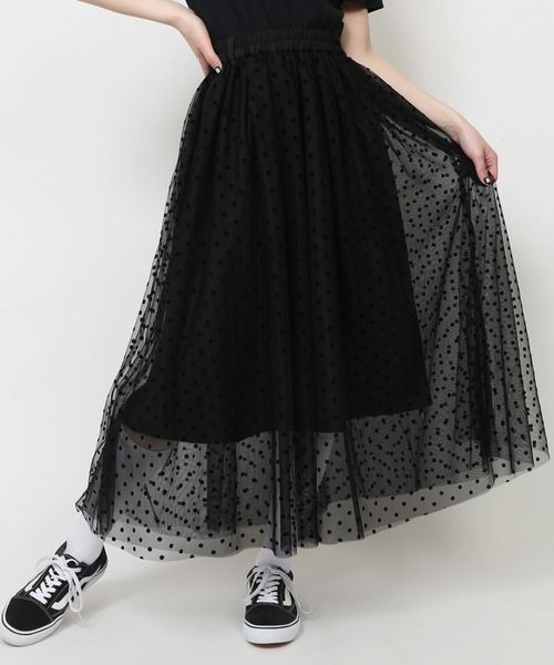 圓點薄紗裙-原價日元¥ 3,959 | 優惠價日元¥ 2,199