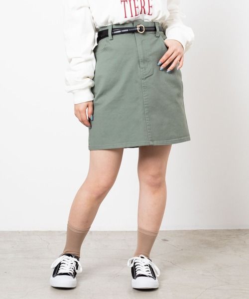 緊身迷你裙-原價日元¥ 2,199 | 優惠價日元¥ 1,231