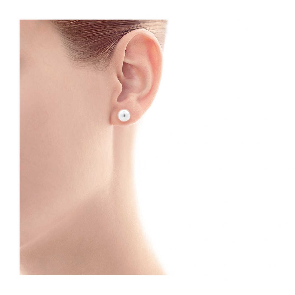 20 Tiffany Beads sterling silver earrings 售價：£165 （折合約港幣HK$ 1481）