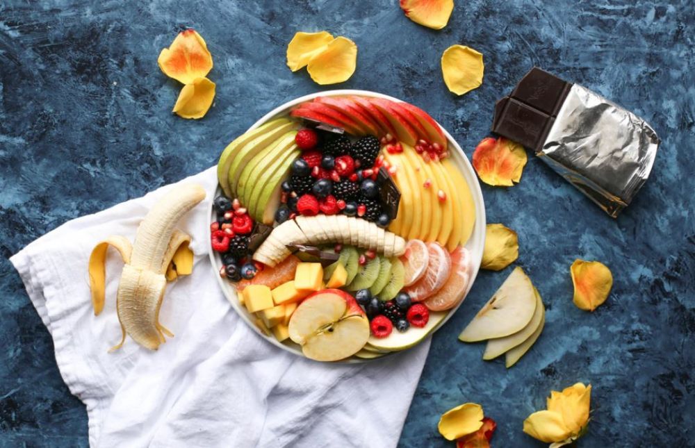 第五是水果，水果有小分子的醣，會容易引起血糖波動，所以建議可放餐後吃。