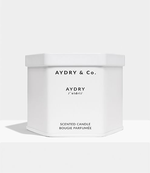 AYDRY CANDLE (US$38 / 212g)：擁有白色牡丹，雪松木及玫瑰等柔和花香及木質香，是每個人都喜歡的經典味道！