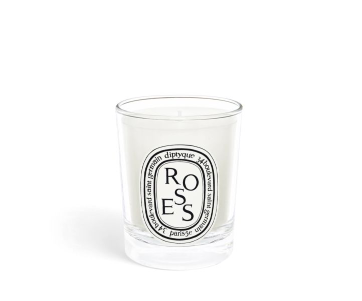 ROSES SMALL CANDLE (US$36 / 70g)：玫瑰味是小型蠟燭裡最受歡迎的香氣，散發出芬芳和新鮮的花香氣息。