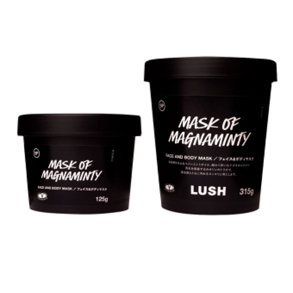 LUSH Magnaminty Face Mask 125g 1,350円連稅 加入胡椒薄荷精油，促進肌膚血液循環，月見草籽及碎紅豆有去角質功效。面膜亦含豐富礦物質的高嶺土，滋養肌膚。