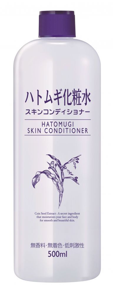 I-mju 日本薏仁化妝水  蘊含薏仁萃取成分，質地清爽水潤，溫和不黏膩，讓肌膚變得明亮，而且價錢親民。