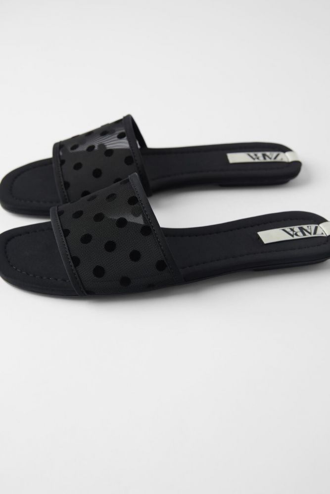  FLAT SANDALS WITH DOTTED MESH TRF (原價HKD $259，現售HKD$129)