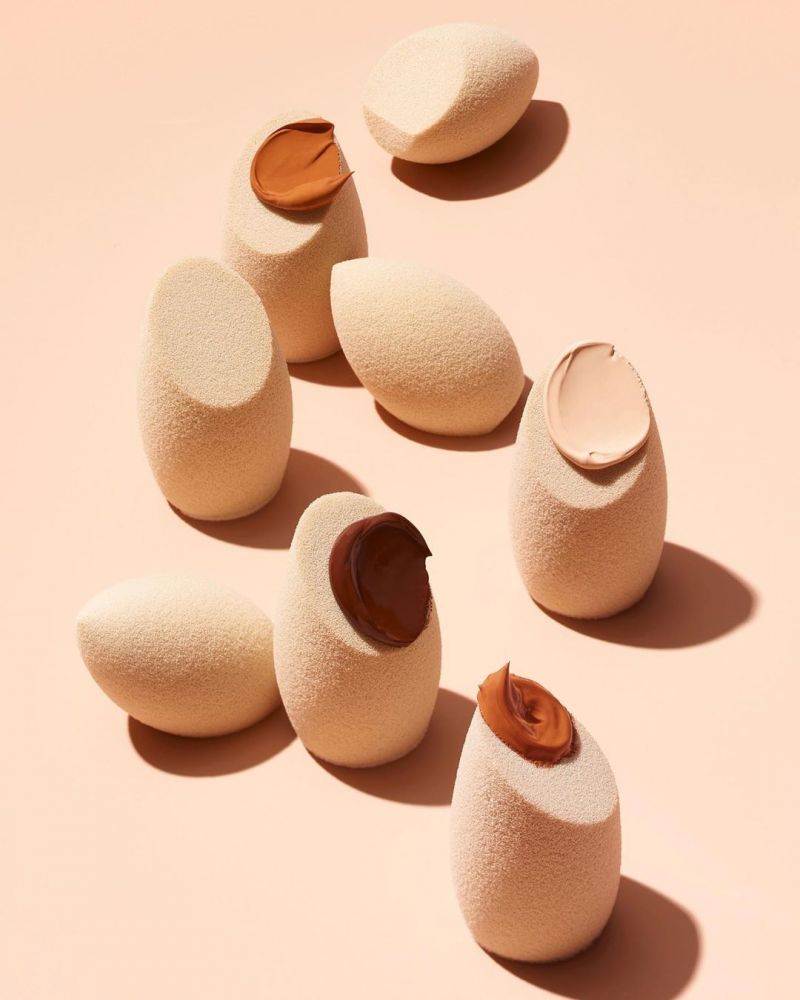 PRECISION MAKEUP SPONGE 100(US$16) PRECISION MAKEUP SPONGE 100(US$16)