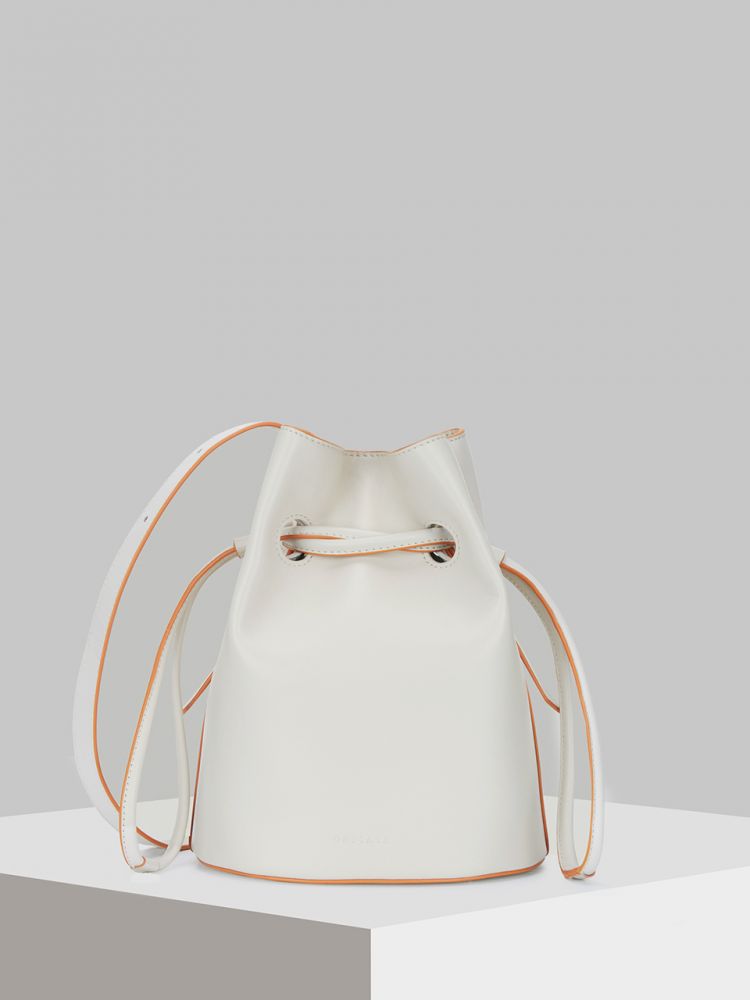 OSTKAKA Kadel Linda(₩328,000)