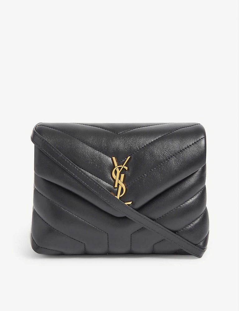 6.Monogram Loulou quilted leather cross-body bag 網購價：$7600 | 香港售價：HK$9,450