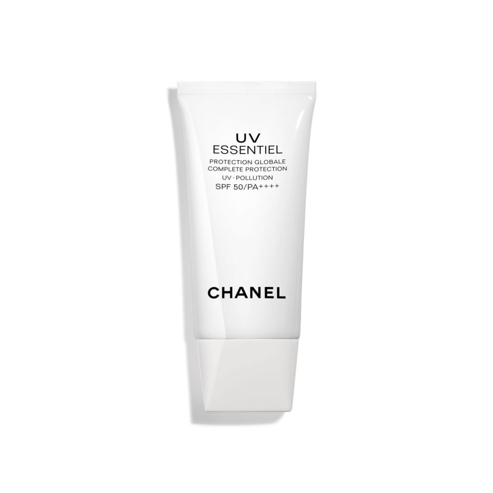 1.CHANEL UV Essential Protection Globale Complete Protection UV Pollution 售價$485 | 30ml（產地：法國）