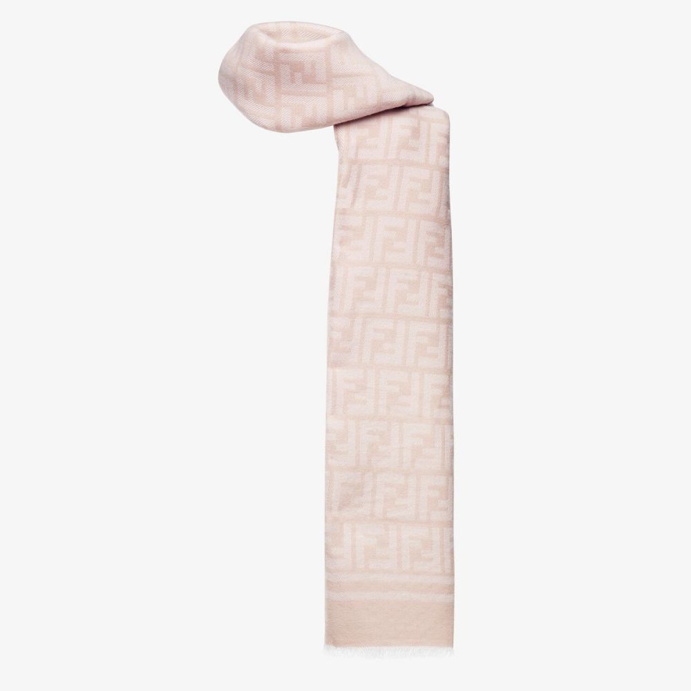14. FENDI 粉紅色羊毛和真絲圍巾 HK$ 5,400