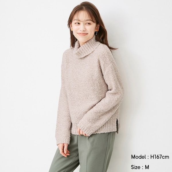 Boucle turtleneck sweater (HK$99)