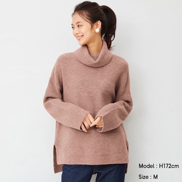 Voxy turtleneck sweater (¥1,990 +稅)