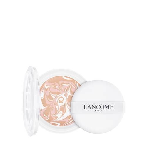 [第4名]Lancôme 超極光精華水粉霜SPF50/PA+++ (NT$1,400)：三效合一的粉底霜，能夠為肌膚保濕、遮蓋毛孔以及令肌膚變得透亮。(這是補充裝，粉底霜外盒需要另外購買)