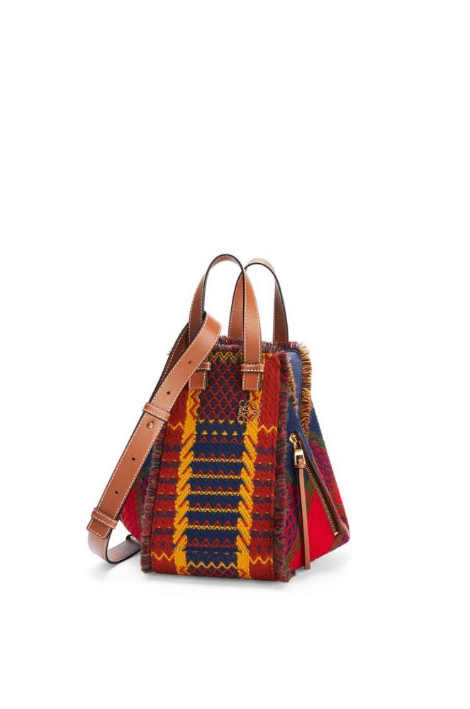 Small Hammock bag in tartan and calfskin 原價HK$ 19.150 | 特價HK $ 13.405