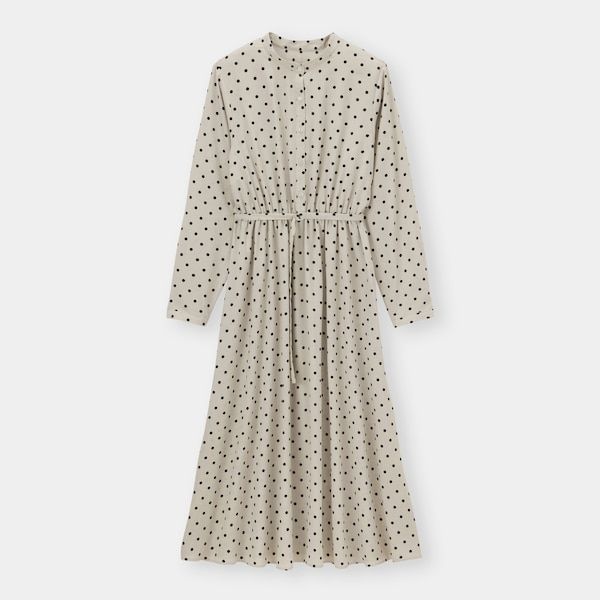 Dot print dress (¥2,990+稅)