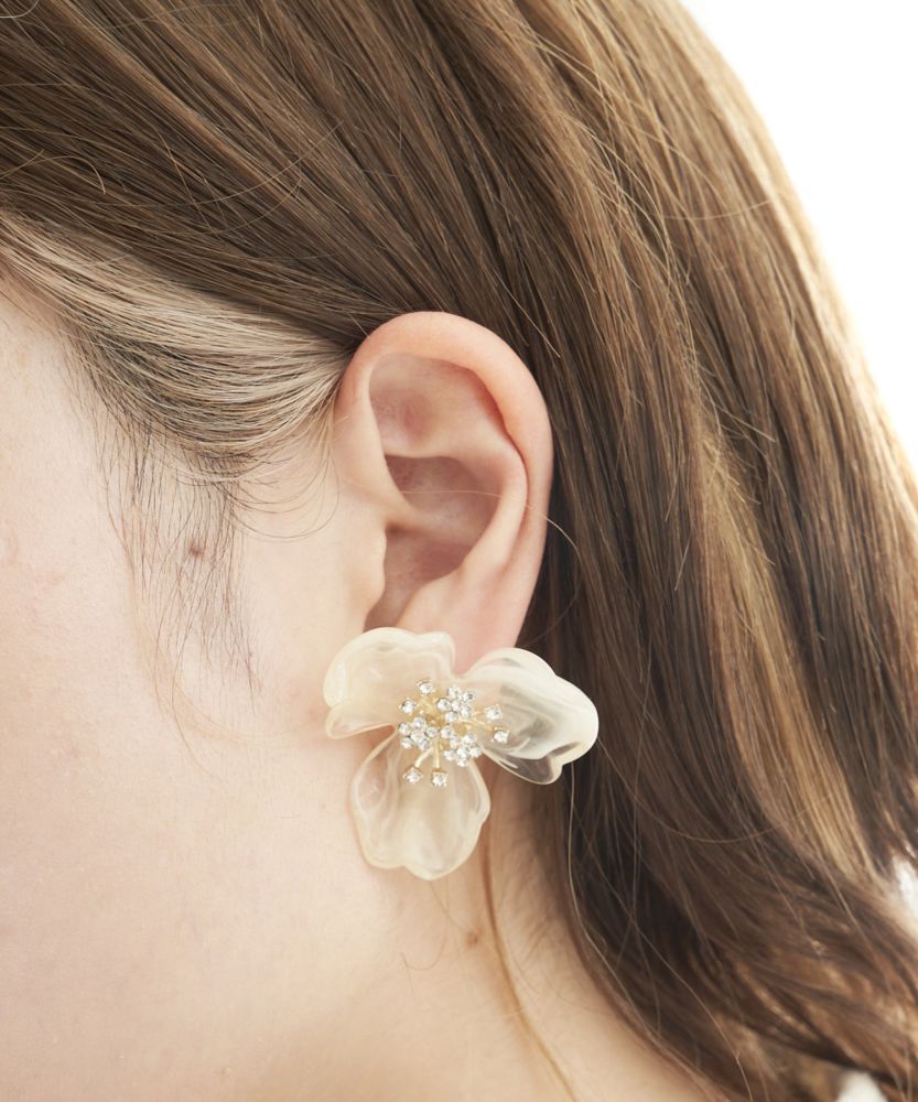 Marble flower earrings ¥ 330