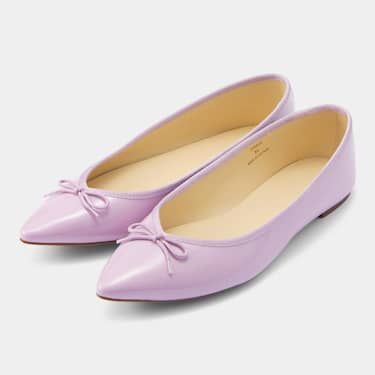 Pointed ballet shoes (¥990+稅)