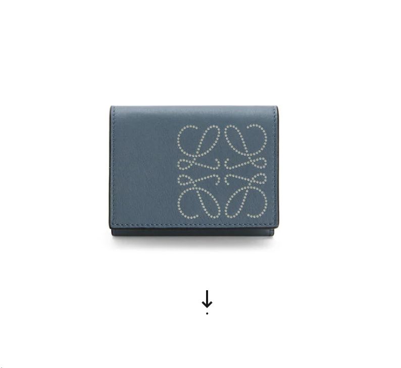 LOEWE Brand trifold 6 cardholder in calfskin 售價HK$ 4,450