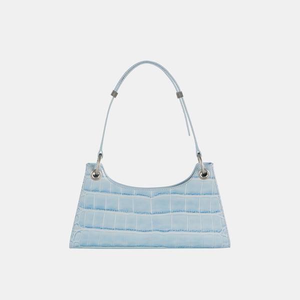 Sky Blue Croc Froggy (US$325/11.3 x 6.3 x 1.9 inch)