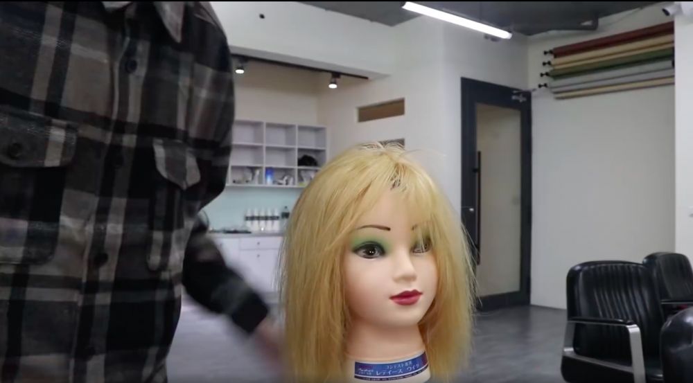 然後把頭髮靜待至髮夾完全冷卻