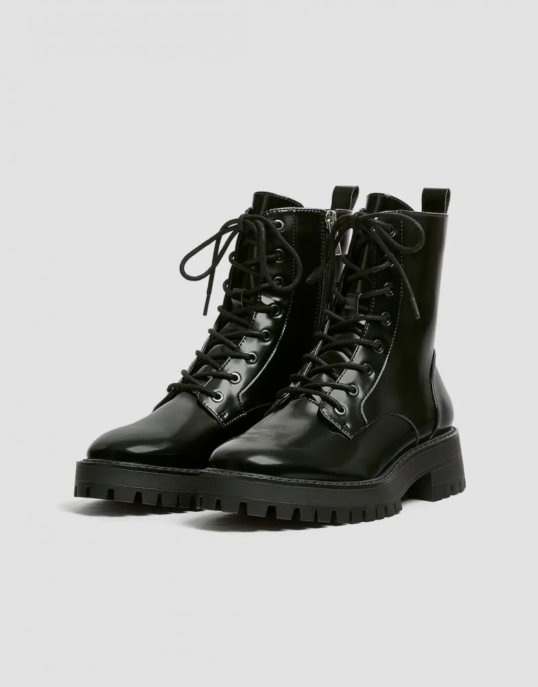 Faux-patent-finish ankle boots人造漆面踝靴 （原價：$459/現售：$229）