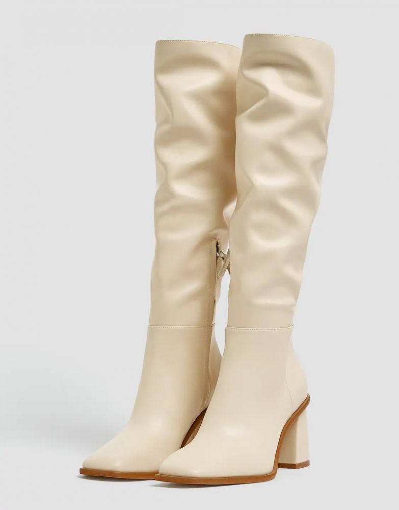 Knee-high boots with square toe膝蓋高方頭靴子 （原價：$599/現售：$229）