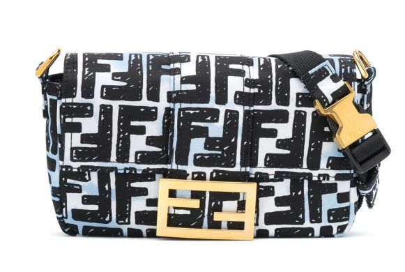x Joshua Vides Baguette crossbody bag (原價 HK$ 17,200 | 7折優惠價HK$ 12,040)
