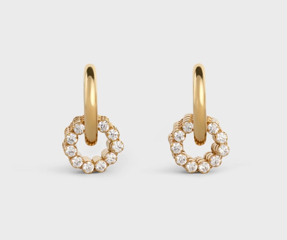 LE SOIR SWIRL EARRINGS IN GOLD BRASS AND CRYSTALS (HK$3,950)：耳環以多層圈圈而成，在最出的圈飾有水晶，而金色金屬搭配水晶的設計十分淡雅。