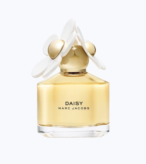 9. MARC JACOBS FRAGRANCES Daisy $587/50ml  這款小雛菊女性淡香水是MARC JACOB的經典系列之一，使用了不同香氣的堆疊，創造出如同雛菊的芬芳。當中使用了梔子花、茉莉花和紫羅蘭等花香，襯托出清新又甜美的氣息，適合喜歡淡雅芬芳的你。