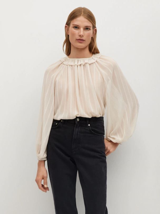 Flowy textured blouse 原價 HK$399 現價HK$139