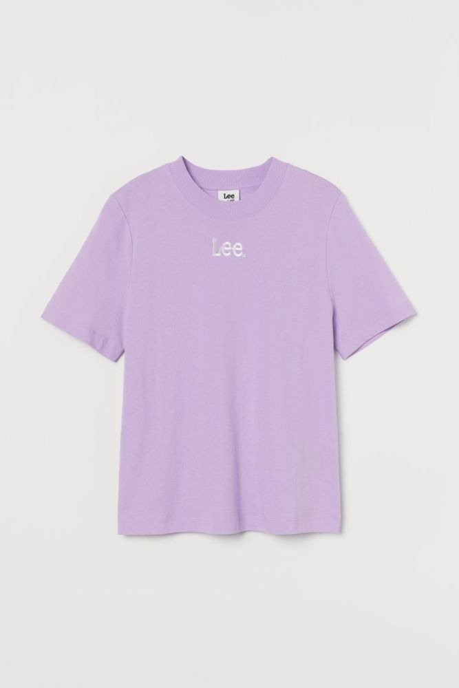 Cotton T-shirt CAD$19.99