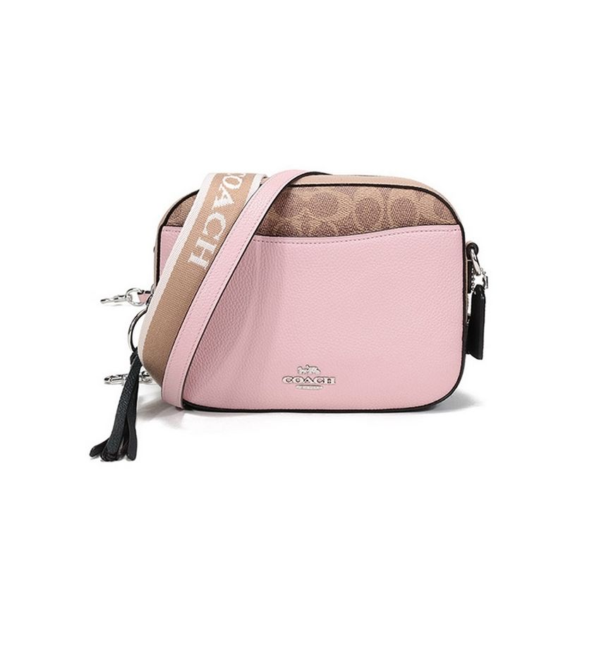 In Signature Camera Bag in Pink│原價HK$3,450.00  data-width=