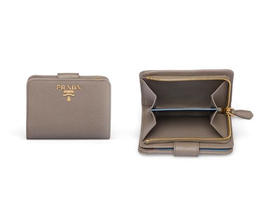 6. PRADA Small Saffiano Leather Wallet HKD 5,500