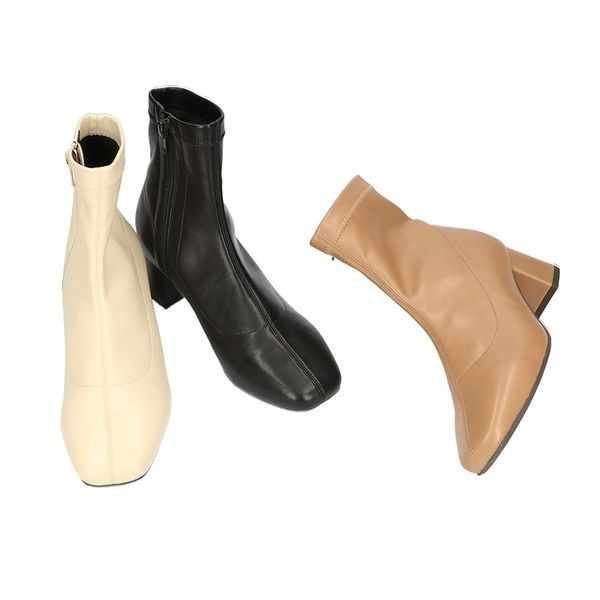 Stitch Block Heel Boots 原價HK$590.0 現價HK$472