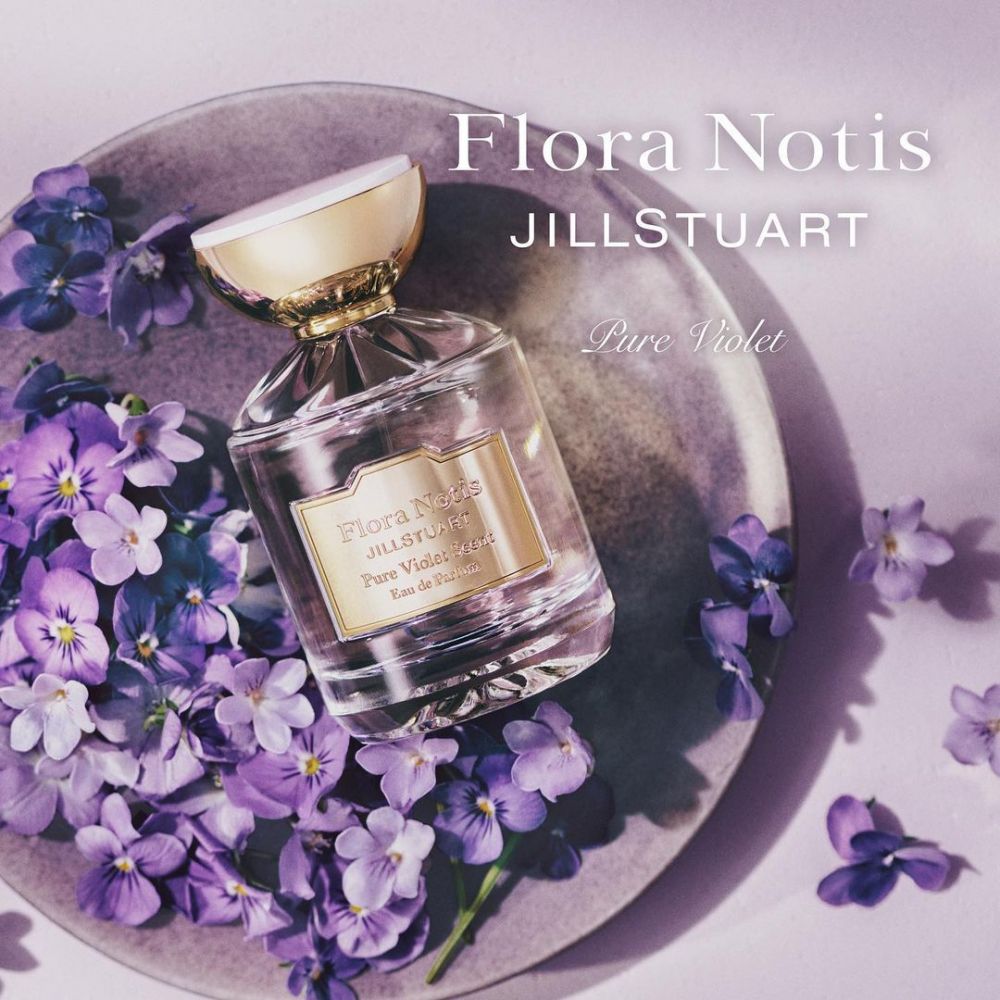 Floral Notis JILL STUART Pure Violet (11,000円/100ml)：JILL STUART的Pure Violet將於2021年3月5日發售，香水散發著紫羅蘭的天然香氣，是一款氣味十分清新的花香調香水。