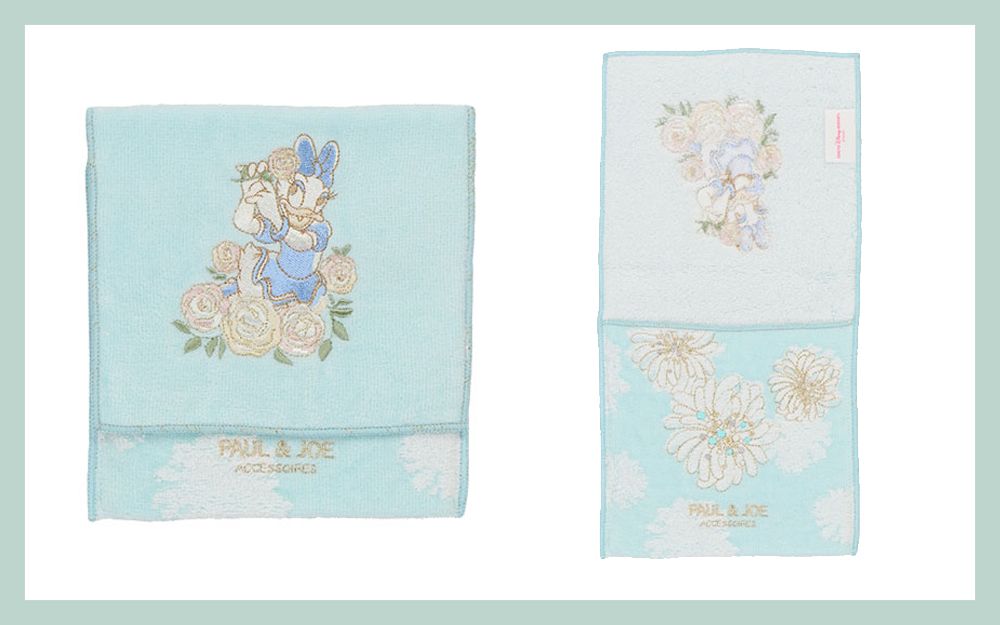 PAUL&JOE Pocket Towel (¥1,800) 14 x 15 cm
