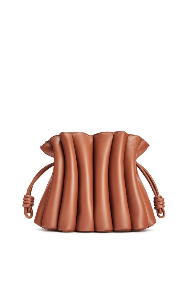 Flamenco Ondas clutch bag in smooth calfskin售價HK$ 28,400