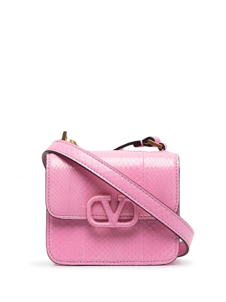 VLOGO embossed mini bag (原價 HK$ 15,500 | 40% Off優惠價HK$ 9,300)