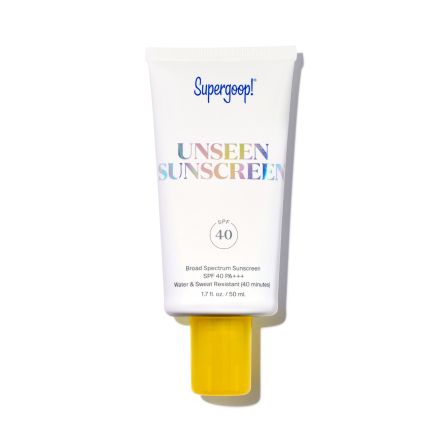 第6位：Supergoop! Unseen Sunscreen | 售價：HK$270/50ml | 發售年份：2018。這款無色、無味、質地透薄的防曬產品，在每日妝前使用也不會造成肌膚負擔。