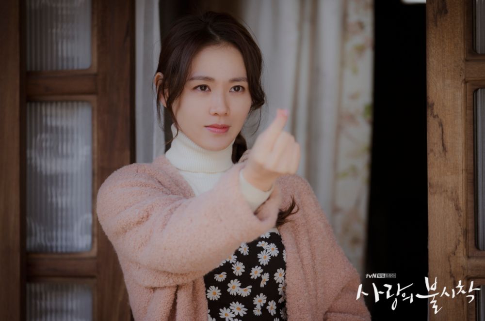 【第2名 巨蟹座】巨蟹座的自我保護意識強、防備心重，只有長時間的堅持才能得到巨蟹座的信任，讓他們為你敞開心扉。而正因為巨蟹座這種性格，對身邊所有人都充滿防備心，只信任自己認定了的人，使他們成為12星座裡最不容易移情別戀的一個星座。