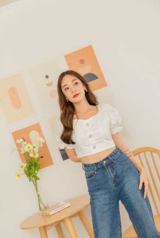 SASSYSTYLE.STORE X EMILY TOP (฿390)