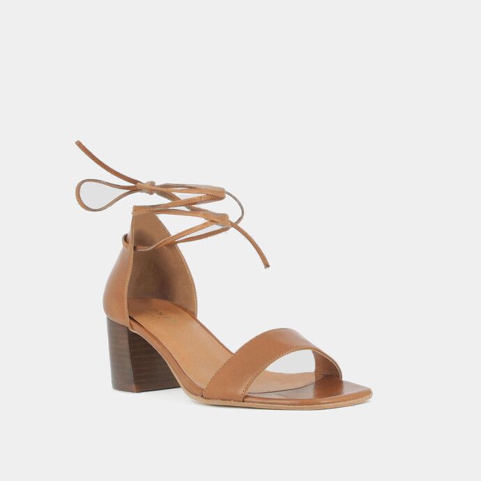 SQUARE TOE FLANGED HEELED SANDALS in cognac leather ‌｜HK$1400