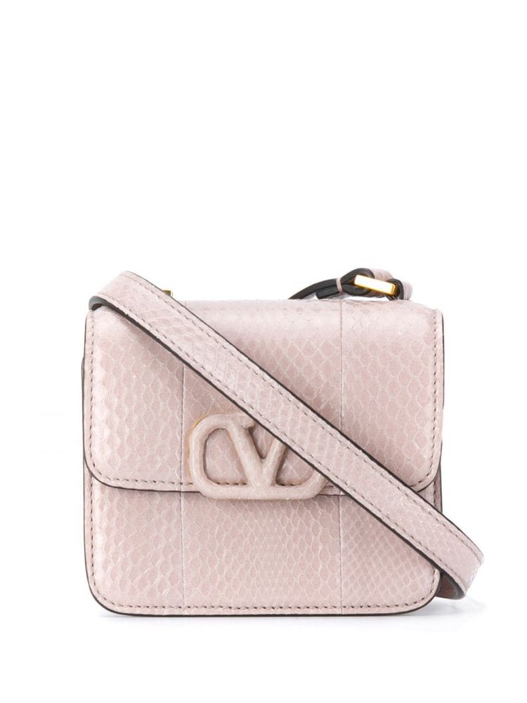 Valentino Garavani VLOGO crossbody bag 原價：HK$15,500 | 現售：HK$9,300 （6折）