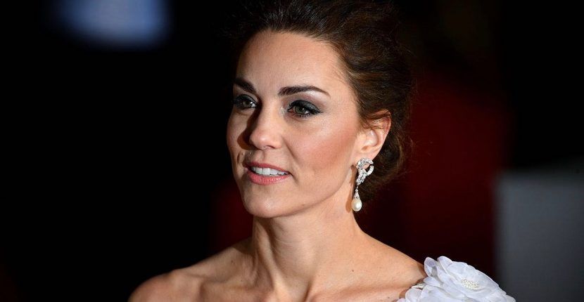 凱特王妃除了繼承這款耳環外，更加對其情有獨鍾，多次在公開場合上配戴，就連出席2019年在在倫敦舉行的BAFTA上，也能看到這對耳環的身影。