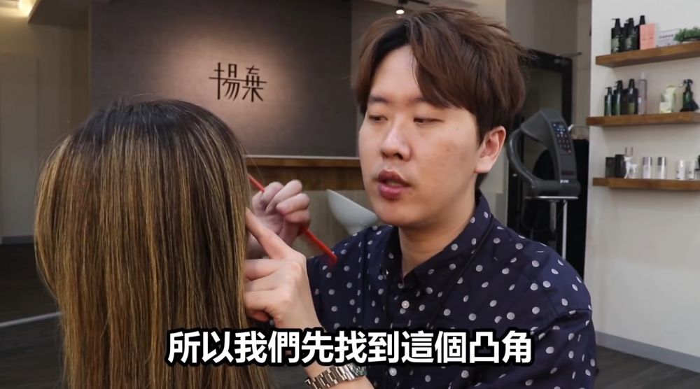 先找出凸角位置