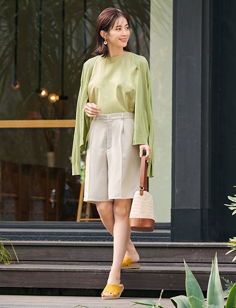 Linen blend bermuda pants $149