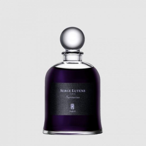 Serge Lutens SARRASINS｜US$290/75ml：Serge Lutens亦有推出茉莉花香香水，而且瓶身和顏色都十分特別，有著茉莉和麝香等花香。