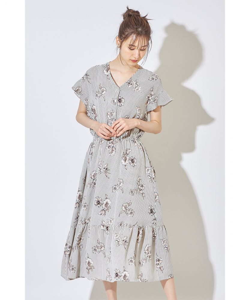 Striped x flower print dress｜4,900円