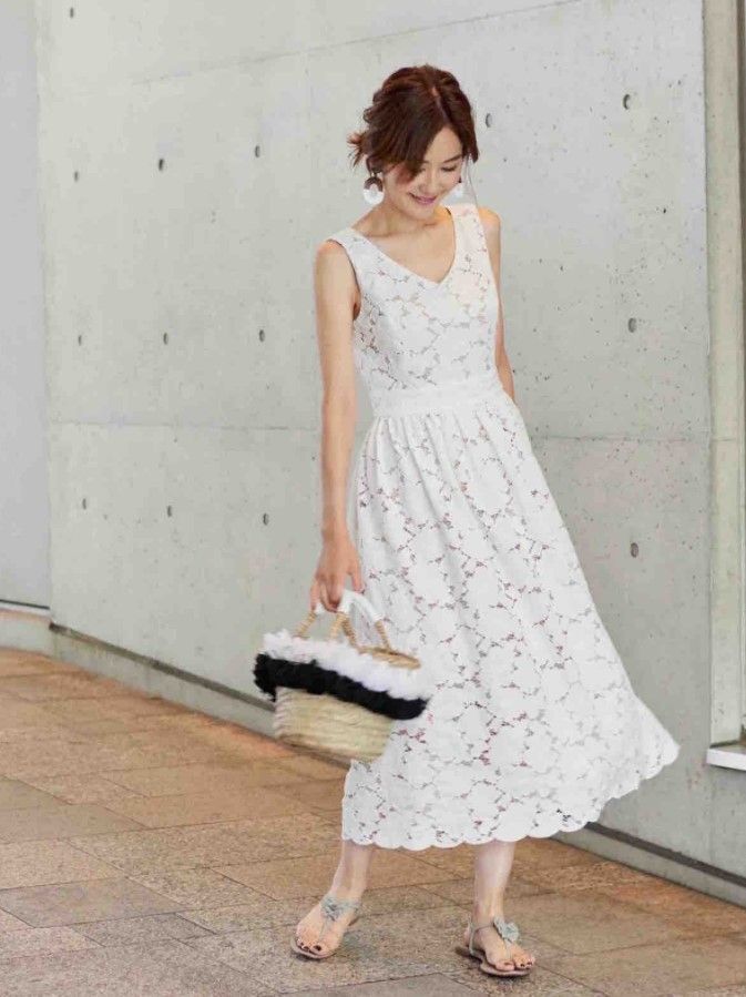 white Lace dress ｜￥36,300