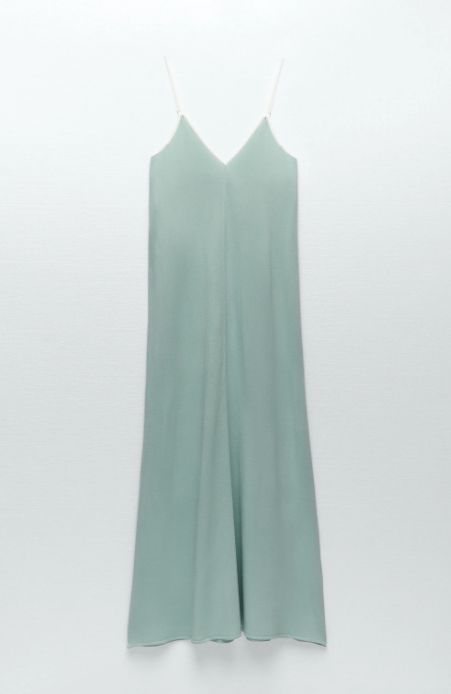 針織長版連身裙 | 原價 HK$ 299 | 20% Off優惠價 HK$ 229
